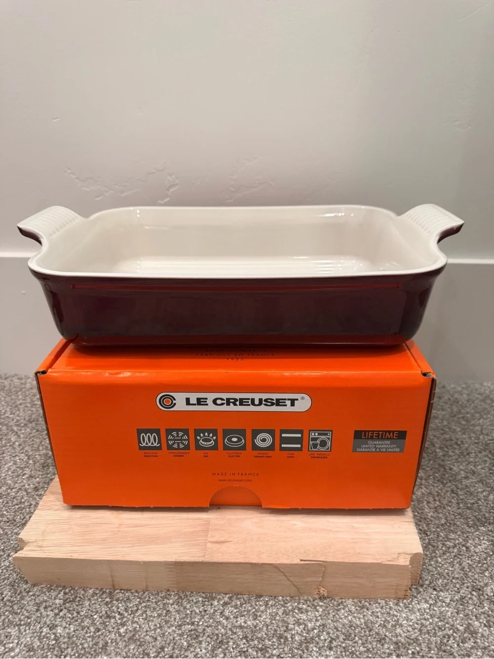 Le Creuset Large Heritage Style Baking Dish Rhône
